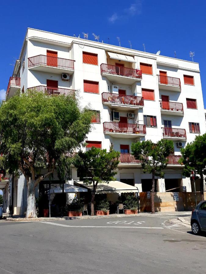 La Casa Di Polignano- Locazione Turistica Apartment Polignano a Mare Luaran gambar